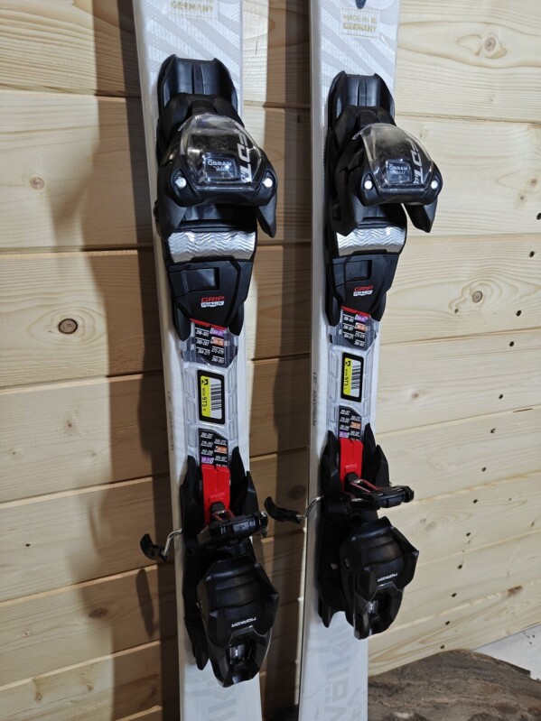 LYŽE VOLKL FLAIR 7.2 137CM --MODEL 2025--